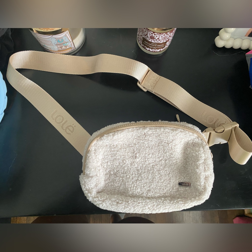 Lole Cream Sherpa Crossbody Bag